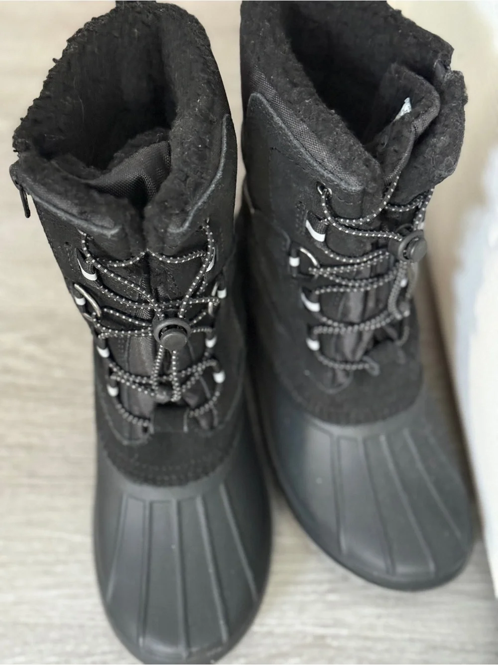 Youth Black Winter Snow Boots Thermolite Faux Fur Waterproof Duck BootsUS Kids 2
